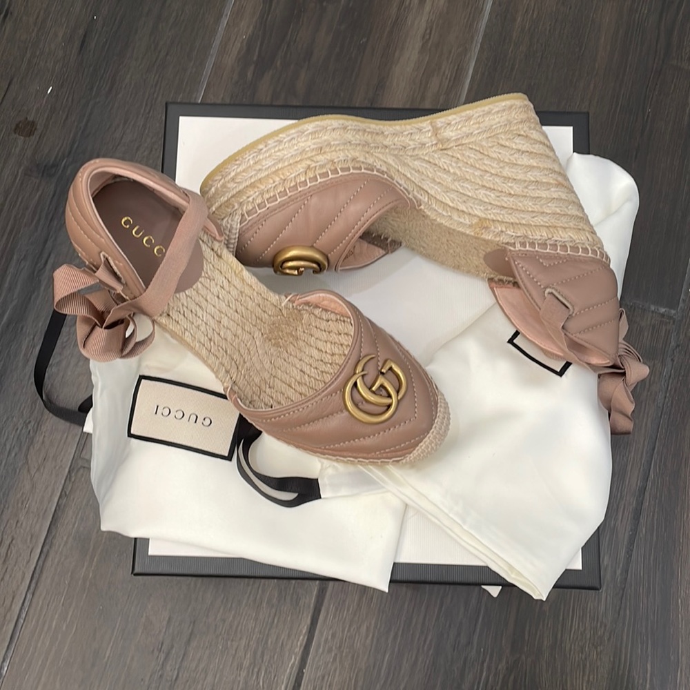 100% authentic GUCCI Espadrille Rose Napa leather